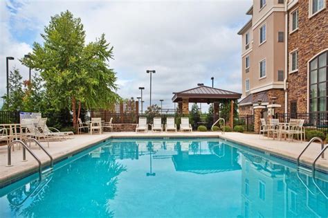 Staybridge Suites Columbus - Fort Benning Hotel (Columbus (GA)) - Deals, Photos & Reviews