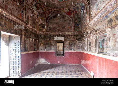 Wall Paintings in Badal Mahal, Bundi Palace, Bundi, Rajasthan, India Stock Photo - Alamy