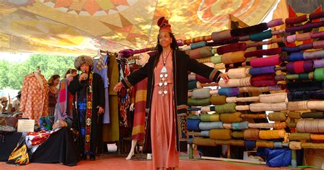 The Silk Road: Connecting People and Cultures | Smithsonian Folklife ...