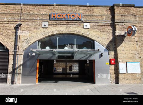 Hoxton London Overground Station Stock Photo - Alamy