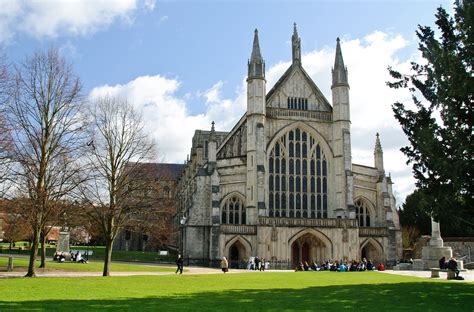 Winchester Cathedral | History & Facts | Britannica