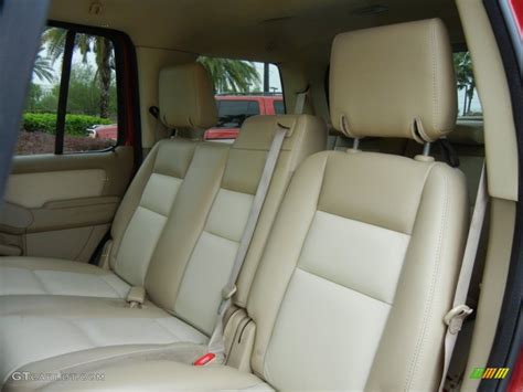 Camel Interior 2007 Ford Explorer Eddie Bauer Photo #78660416 | GTCarLot.com