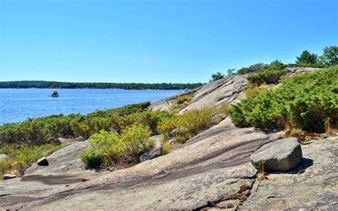 Enjoy A Delightful Day Trip to Georgian Bay Islands National Park » I've Been Bit! Travel Blog