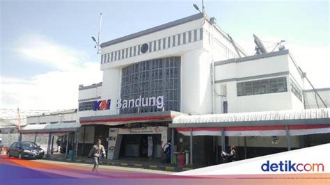 7 Stasiun Kereta Paling Beken di Bandung Raya