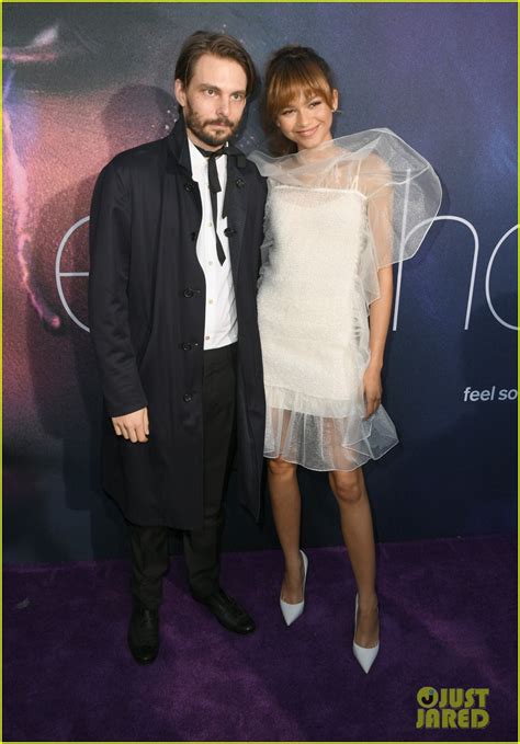 Zendaya & Sam Levinson Tease 'Brutal' Second Season of 'Euphoria ...