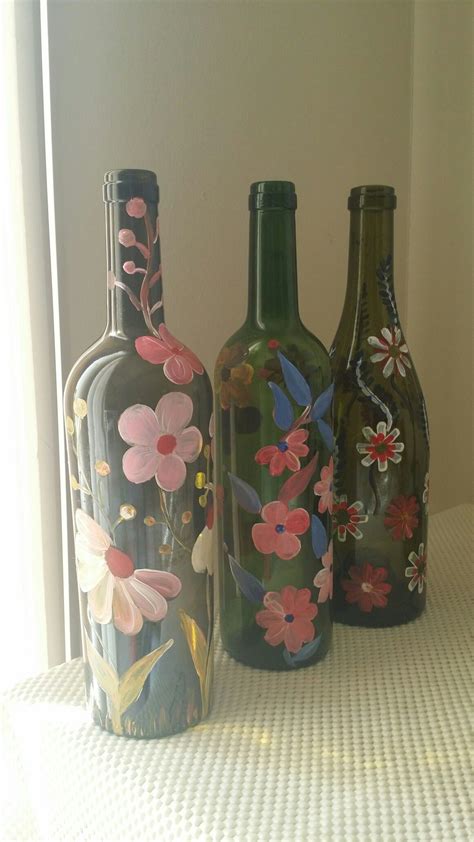 Wine bottle painted by acrylic paint ..easy diy | Wine bottle diy crafts, Painted wine bottles ...