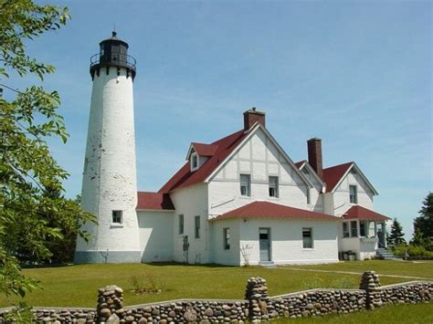 Architecture lighthouse michigan upper peninsula Photo | Free Download