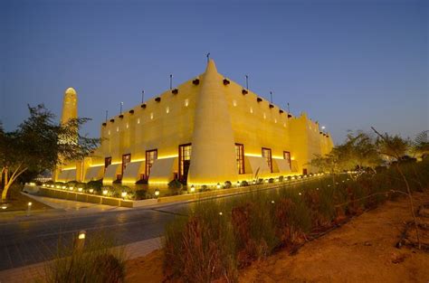 17 Best images about Qatar Mosques on Pinterest | Contemporary ...