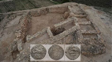 9th Century BC Moat to Protect Phoenician Settlement Excavated in Spain | Ancient Origins