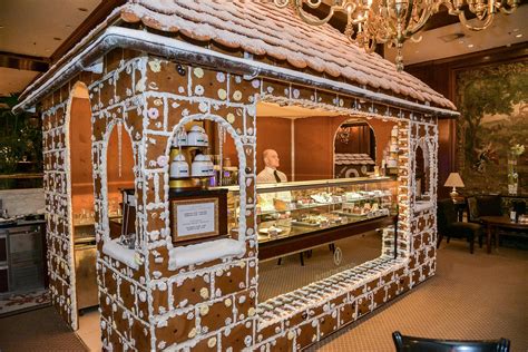 Best Gingerbread House | The Cake Boutique