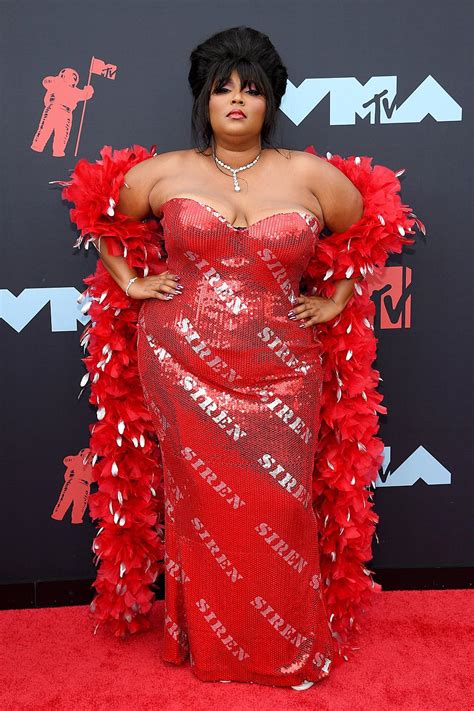 Lizzo or Cardi B - who is more beautiful?!? | Page 2 | Lipstick Alley