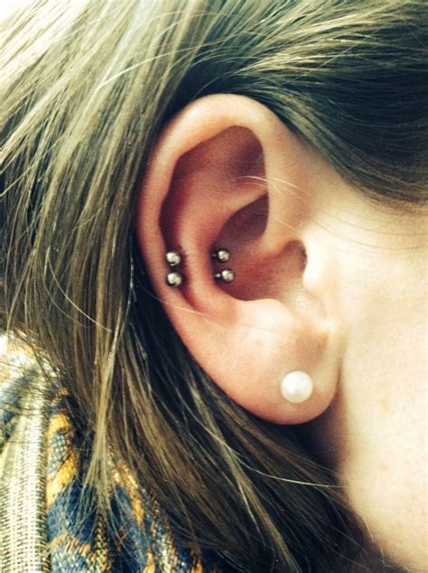 Pin by Natalie Helbig on ears | Piercings unique, Piercings, Earings piercings