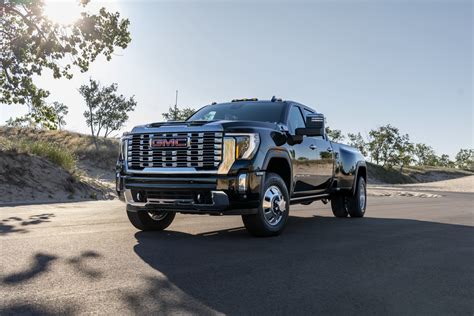 [USA] GMC Sierra HD Facelift 2023 - Chevrolet e GMC - Autopareri