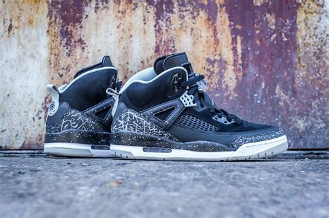 Jordan Spizike "Oreo" Hitting Retailers Now - Air Jordans, Release Dates & More | JordansDaily.com