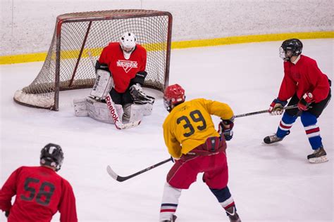 Ice Hockey - University of Guelph Fitness and Recreation