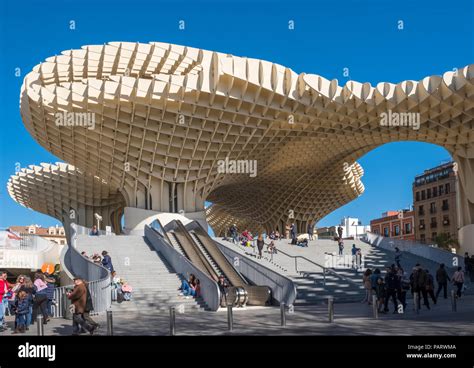 Modern architecture seville hi-res stock photography and images - Alamy