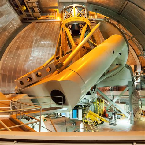 200-inch Hale Telescope | Inside the dome of the Mount Palom… | Flickr