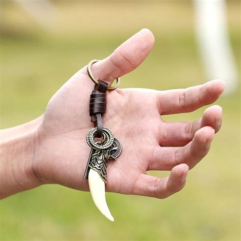 Newest Original Design Key Chain Retro Woven Resin Men Leather Keychain ...