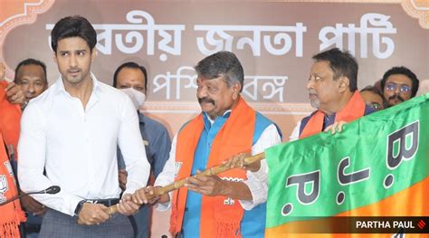 Yash Dasgupta, several other Tollywood actors join BJP in Kolkata ...