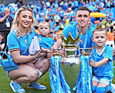 RiffBlog | Meet Phil Foden Son Ronnie Foden, Children Wife And Family