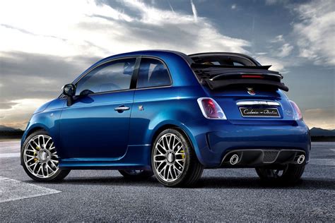 Fiat 500C Abarth Cabrio Italia: Die sportliche Seite italienischer Designkunst - Speed Heads