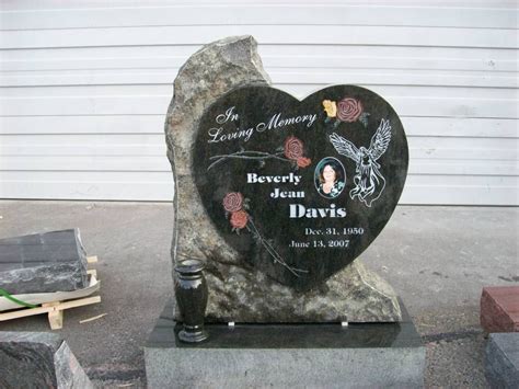 Unique custom heart shaped headstone monument. Beautiful inlayed granite roses. | Headstones ...