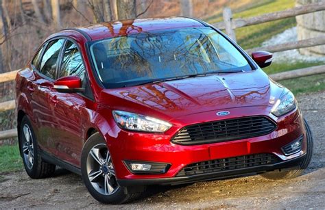 2018 Ford Focus Titanium Hatchback Review - Ford Focus Review