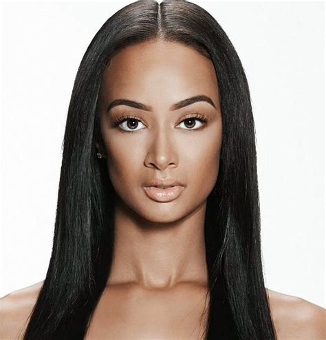 Middle part bone straight | Front lace wigs human hair, Brazilian ...