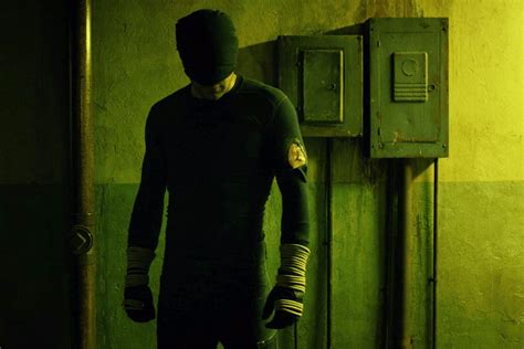 How Daredevil Pulled Off That Epic One-Shot Hallway Fight - TV Guide