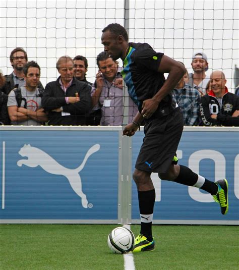 PHOTO: Usain Bolt Playing Soccer In Germany - Urban Islandz