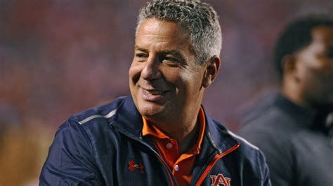 Auburn Basketball Coach Bruce Pearl Hosts "Pearl Jam" For Students - College and Magnolia