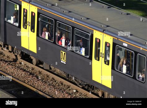 Sunderland train station hi-res stock photography and images - Alamy