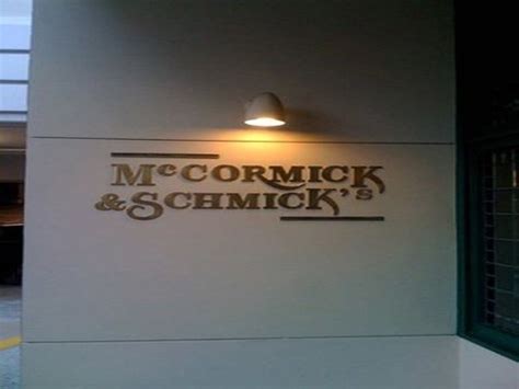 Join the Happy Hour at McCormick & Schmick’s in Irvine, CA 92614