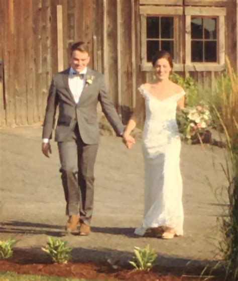 Audrey Roloff: Slammed By Fans For Molly Roloff Wedding Pics! - The ...