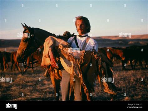 KEVIN COSTNER, DANCES WITH WOLVES, 1990 Stock Photo - Alamy