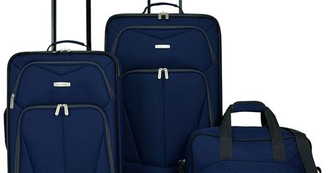 Travel Select Kingsway 4-piece luggage set for $50 - Clark Deals