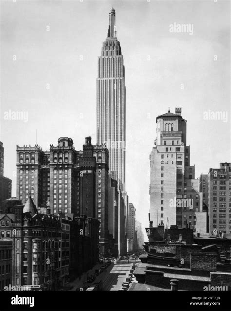 Empire state building 1930 hi-res stock photography and images - Alamy