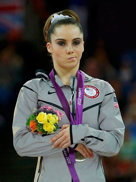 Mckayla Maroney Vault - Mckayla Maroney Of Team Usa S Gymnastics ...