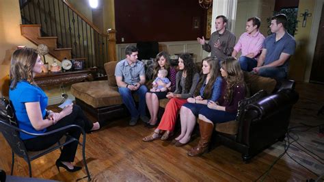 8 Times The Duggars Broke The Internet – Inside Their Biggest Scandals