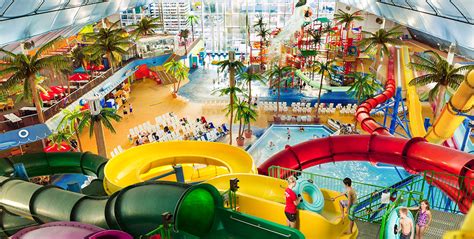 Fallsview Indoor Waterpark | Clifton Hill Niagara Falls, Canada