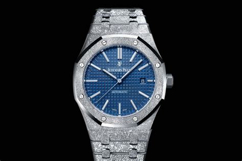 Introducing - Audemars Piguet Royal Oak Frosted Gold 41mm & Redesigned ...