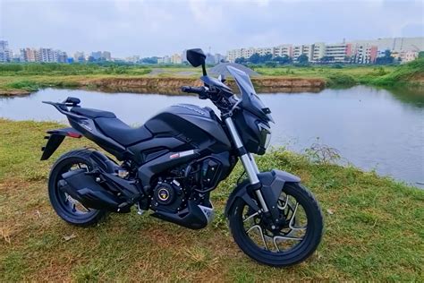 Bajaj updates Dominar 400 for 2022 - Motorcycle News