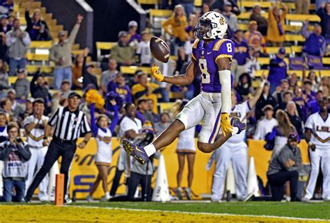 LSU wide receiver Malik Nabers first receiver to have 100-yard game ...