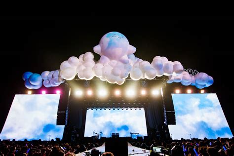 88rising's Head In The Clouds Goes Big Brookside At The Rose Bowl ...