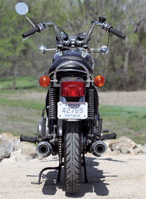 Classic Experience: Life with a 1974 Triumph Trident T150 - Motorcycle Classics