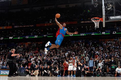 Nếu ghiền dunk thì nhất định phải biết 5 cầu thủ NBA "phá rổ" nhiều ...