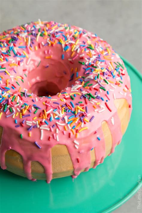 Giant donut cake – Artofit