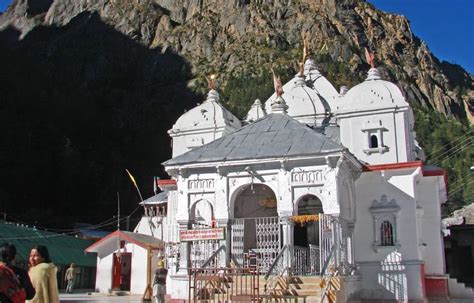 Gangotri - Info, History, Timings, Travel Details, Photos of Gangotri Dham