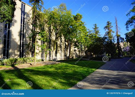 The campus of Caltech stock photo. Image of angeles - 135797076