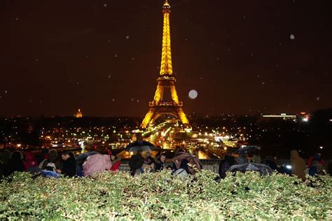 The Eiffel Tower before the New Year day. | Smithsonian Photo Contest | Smithsonian Magazine